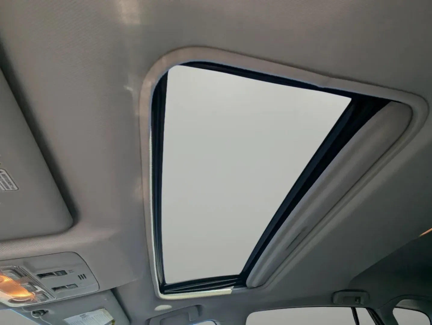 2013 Toyota RAV4 XLE (2T3RFREV3DW) with an Other engine, located at 3959 U.S. 80 W, Phenix City, AL, 36870, (334) 297-4885, 32.469296, -85.135185 - **Discover Adventure and Comfort in the 2013 Toyota RAV4 XLE at Gils Auto!**<br /> <br /> Are you on the hunt for a vehicle that can seamlessly transition from weekday commutes to weekend adventures? Look no further! The 2013 Toyota RAV4 XLE is the perfect SUV for those who crave versatility and rel - Photo#16