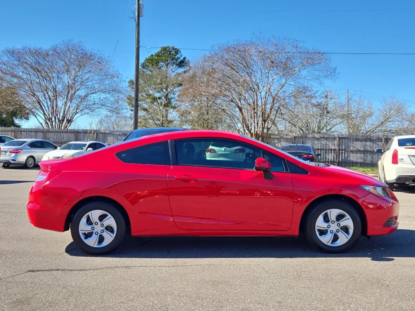 2013 /Gray Honda Civic Cpe LX (2HGFG3B52DH) with an Other engine, located at 521 Old Farm Lane Rd, Prattville, AL, 36066, (334) 325-1505, 32.482460, -86.416367 - **Drive Your Future with the 2013 Honda Civic Coupe: Perfect for Your Daily Adventures!**<br /> <br /> Are you ready to elevate your daily commute and weekend getaways? The 2013 Honda Civic Coupe is designed for those who crave efficiency without sacrificing style. Whether you're a budget-savvy prof - Photo#4