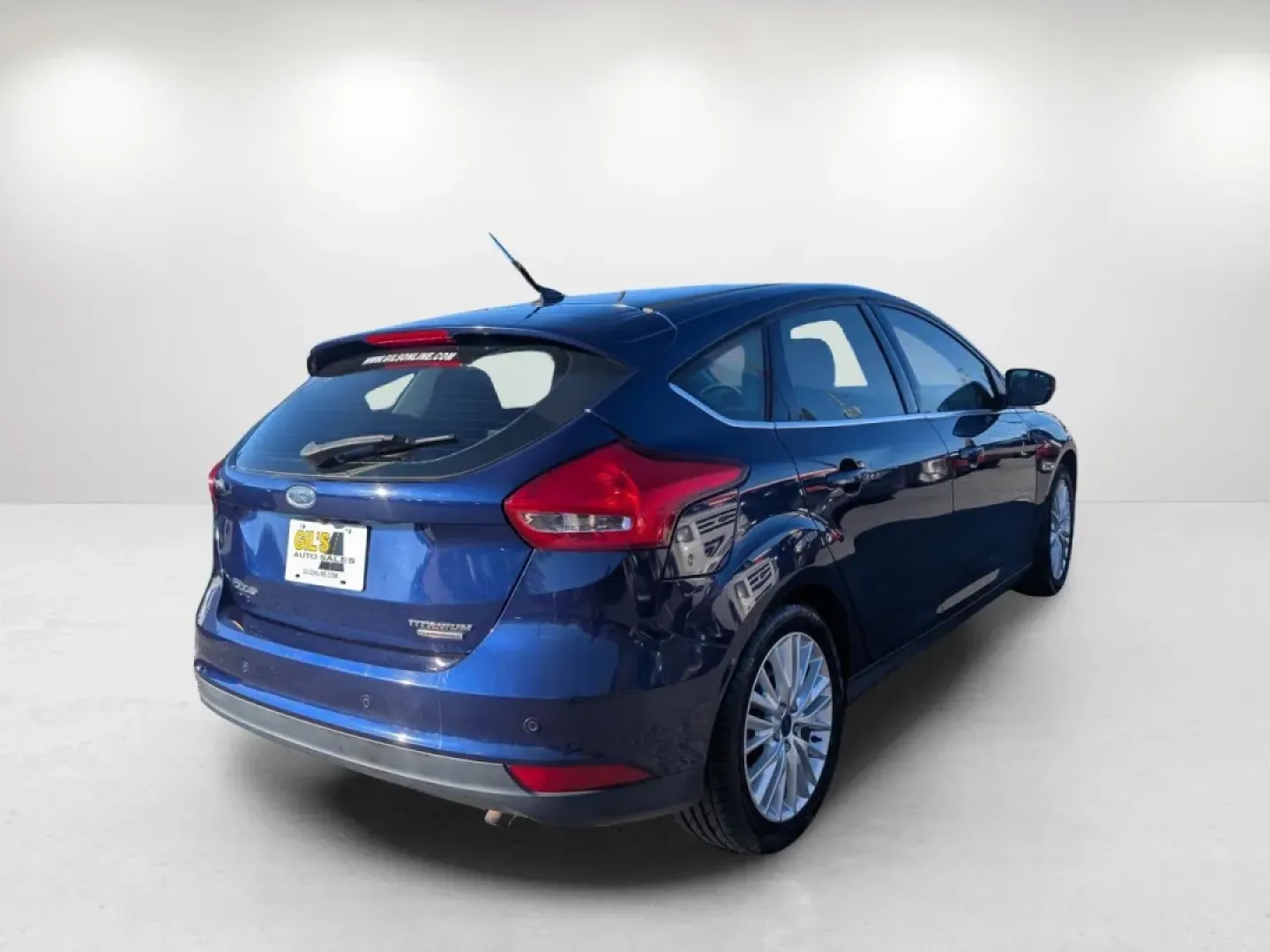 2016 Ford Focus Titanium (1FADP3N29GL) with an Other engine, located at 7000 Northlake Connector, Columbus, GA, 31904, (706) 987-8085, 32.524975, -84.978134 - Discover the joy of driving a vehicle that perfectly aligns with your lifestyle! Whether you're commuting to work, running errands around Phenix City, or taking the family on weekend adventures, the 2016 Ford Focus Titanium hatchback is the ideal choice for those who value style, comfort, and reliab - Photo#4