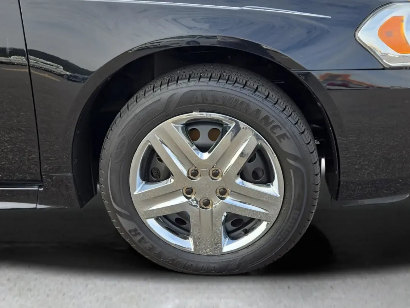 2016 /Ebony Chevrolet Impala Limited Police Police (2G1WD5E36G1) with an Other engine, located at 5115 14th Ave., Columbus, GA, 31904, (706) 323-0345, 32.511494, -84.971046 - **Drive with Confidence and Style in a 2016 Chevrolet Impala Limited Police Perfect for Your Daily Commute!**<br /> <br /> Are you in search of a reliable, stylish sedan that can handle your daily drive and weekend adventures? Look no further than the 2016 Chevrolet Impala Limited Police at Gils Au - Photo#2