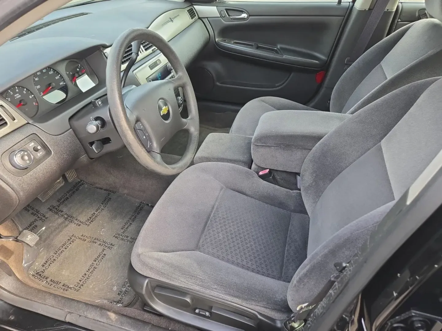 2016 /Ebony Chevrolet Impala Limited Police Police (2G1WD5E36G1) with an Other engine, located at 5115 14th Ave., Columbus, GA, 31904, (706) 323-0345, 32.511494, -84.971046 - **Drive with Confidence and Style in a 2016 Chevrolet Impala Limited Police Perfect for Your Daily Commute!**<br /> <br /> Are you in search of a reliable, stylish sedan that can handle your daily drive and weekend adventures? Look no further than the 2016 Chevrolet Impala Limited Police at Gils Au - Photo#11