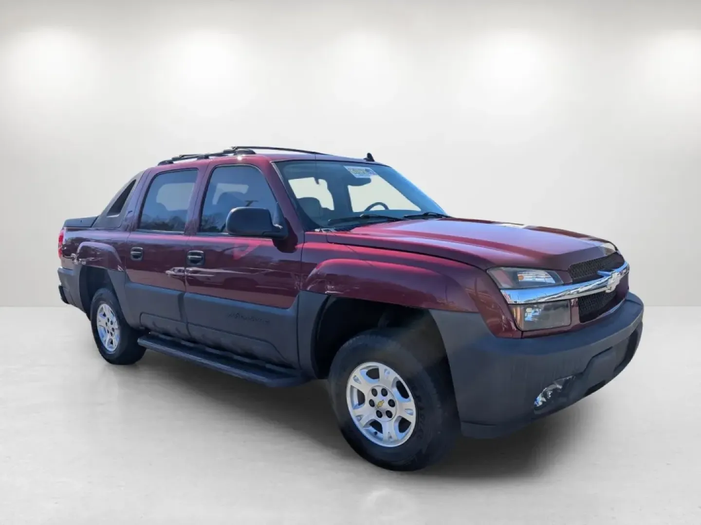 2006 /Tan/Neutral Chevrolet Avalanche Z66 (3GNEC12Z66G) with an Other engine, located at 521 Old Farm Lane Rd, Prattville, AL, 36066, (334) 325-1505, 32.482460, -86.416367 - **Unleash Your Adventurous Spirit with the 2006 Chevrolet Avalanche Z66!** <br /> <br /> If you're looking for a versatile vehicle that fits seamlessly into your active lifestyle, look no further than the 2006 Chevrolet Avalanche Z66! This bold crew cab pickup, featuring a stunning Sport Red Metalli - Photo#2