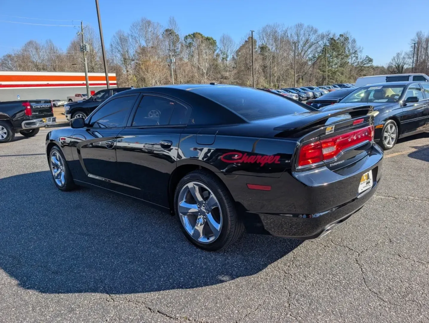 2012 /Black Interior Dodge Charger SXT (2C3CDXHG2CH) with an Other engine, located at 3959 U.S. 80 W, Phenix City, AL, 36870, (334) 297-4885, 32.469296, -85.135185 - **Experience the Thrill of the Open Road with the 2012 Dodge Charger SXT at Gils Auto - Prattville!**<br /> <br /> Are you on the lookout for a stylish, powerful vehicle that can keep up with your active lifestyle? The 2012 Dodge Charger SXT is perfect for those who appreciate a blend of performance - Photo#6