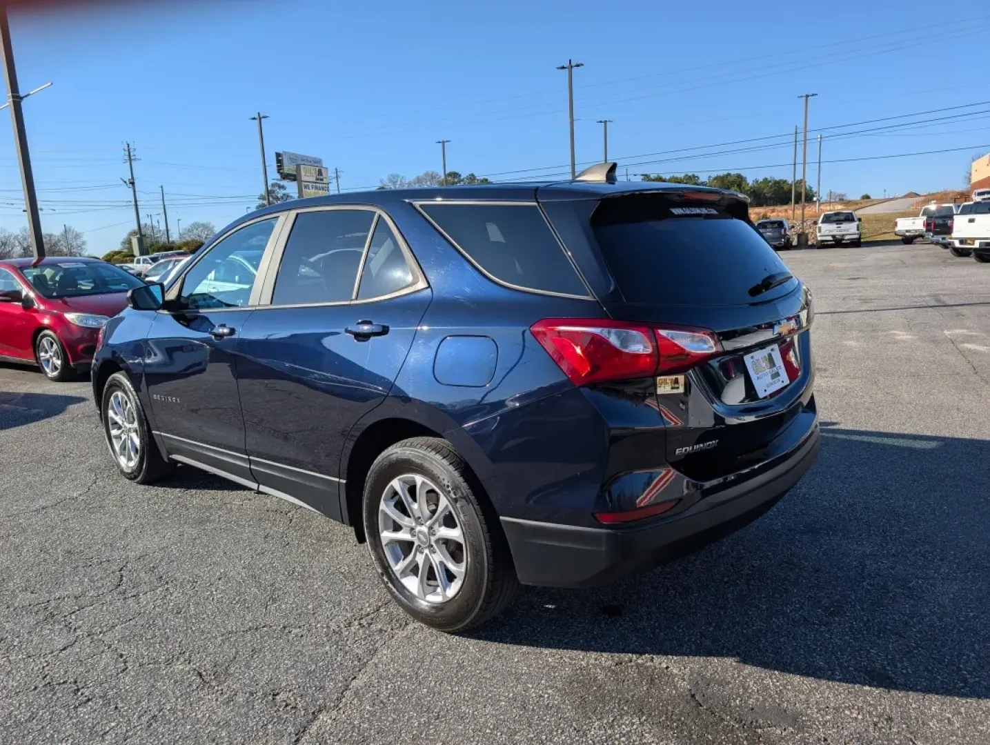 2021 /Medium Ash Gray Chevrolet Equinox LS (3GNAXHEV4MS) with an Other engine, located at 7000 Northlake Connector, Columbus, GA, 31904, (706) 987-8085, 32.524975, -84.978134 - **Explore New Adventures with the 2021 Chevrolet Equinox LS at Gils Auto Your Reliable Buy Here Pay Here Dealer in Phenix City, AL!**<br /> <br /> Are you a budget-conscious buyer searching for a versatile SUV that effortlessly fits into your active lifestyle? Look no further than the 2021 Chevrole - Photo#6
