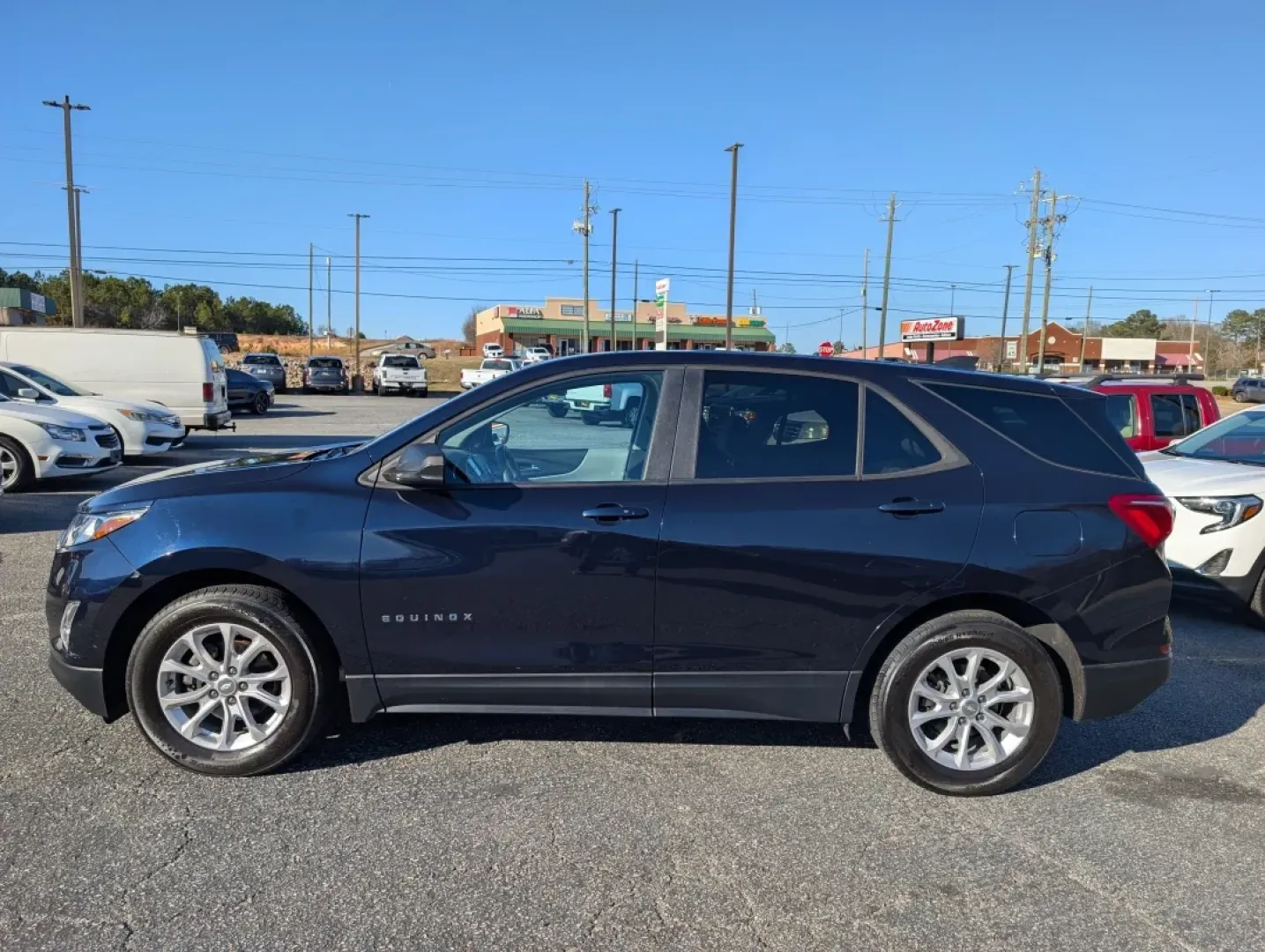 2021 /Medium Ash Gray Chevrolet Equinox LS (3GNAXHEV4MS) with an Other engine, located at 7000 Northlake Connector, Columbus, GA, 31904, (706) 987-8085, 32.524975, -84.978134 - **Explore New Adventures with the 2021 Chevrolet Equinox LS at Gils Auto Your Reliable Buy Here Pay Here Dealer in Phenix City, AL!**<br /> <br /> Are you a budget-conscious buyer searching for a versatile SUV that effortlessly fits into your active lifestyle? Look no further than the 2021 Chevrole - Photo#7