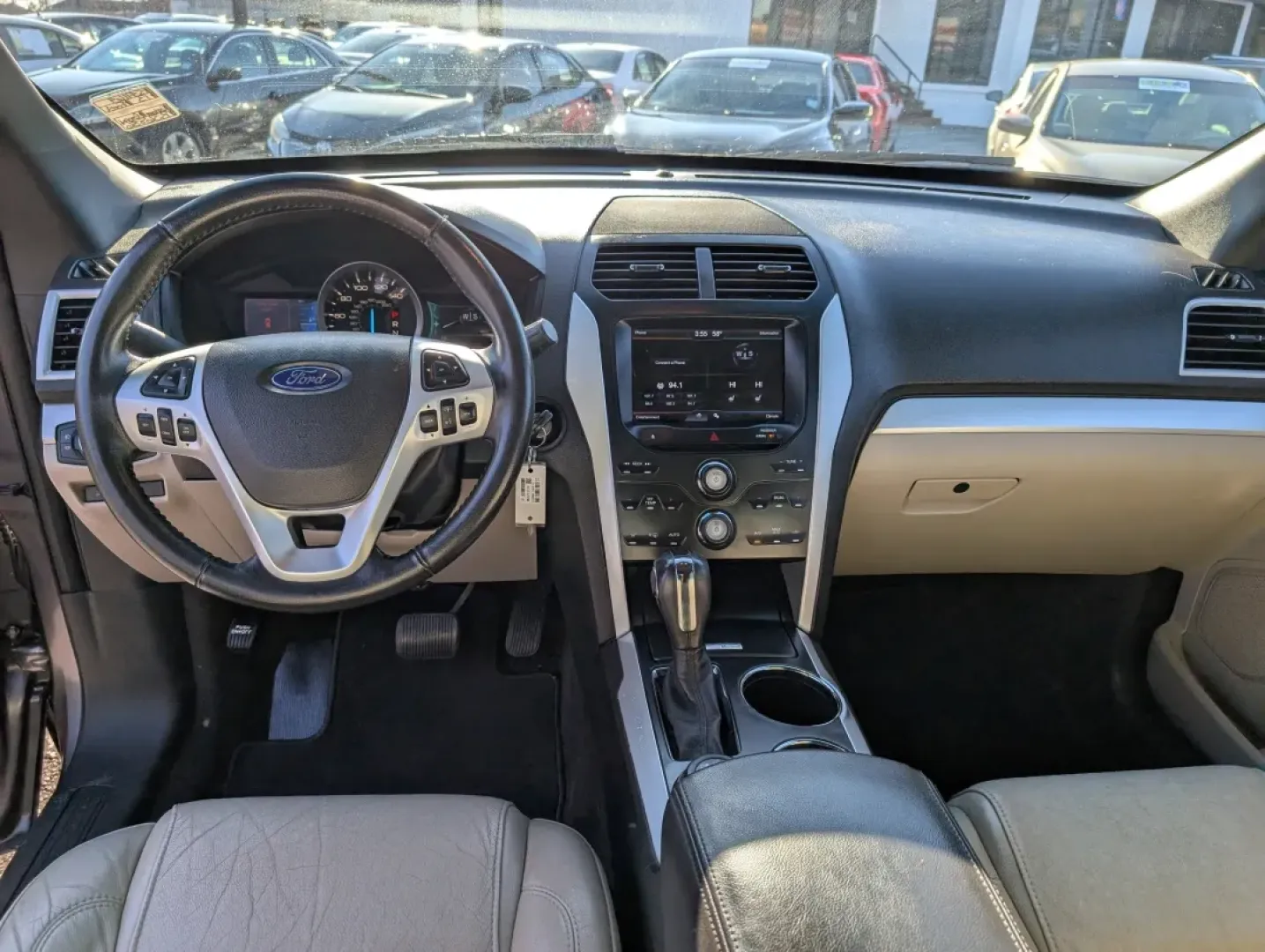 2013 Ford Explorer XLT (1FM5K8D88DG) with an Other engine, located at 3959 U.S. 80 W, Phenix City, AL, 36870, (334) 297-4885, 32.469296, -85.135185 - **Experience Adventure with the 2013 Ford Explorer XLT at Gils Auto - Phenix City!**<br /> <br /> Are you ready to elevate your lifestyle with a vehicle that combines space, comfort, and adventure? The 2013 Ford Explorer XLT is perfect for growing families or anyone who loves hitting the open road f - Photo#12