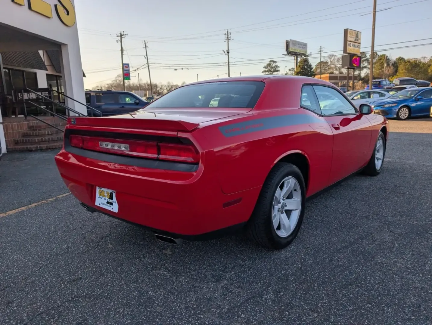 2014 /Dark Slate Gray Dodge Challenger SXT (2C3CDYAGXEH) with an Other engine, located at 3959 U.S. 80 W, Phenix City, AL, 36870, (334) 297-4885, 32.469296, -85.135185 - Looking for a sporty ride that complements your active lifestyle? The 2014 Dodge Challenger SXT is the perfect blend of performance and practicality, making it an ideal choice for those who crave excitement without sacrificing everyday usability. Whether you're commuting to work, heading out for a w - Photo#4