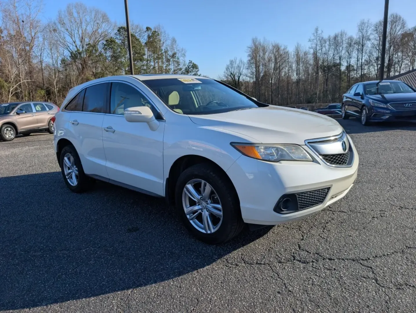 2014 Acura RDX (5J8TB3H34EL) with an Other engine, located at 3959 U.S. 80 W, Phenix City, AL, 36870, (334) 297-4885, 32.469296, -85.135185 - Are you in search of a reliable vehicle that can seamlessly enhance your daily commute while providing the comfort and style you deserve? Look no further! At Gils Auto in Phenix City, AL, we are thrilled to present a stunning 2014 Acura RDX that perfectly combines luxury, versatility, and practicali - Photo#2