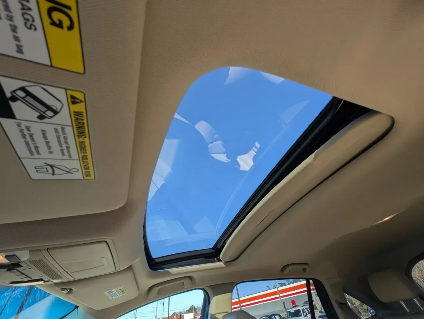 2014 Acura RDX (5J8TB3H34EL) with an Other engine, located at 3959 U.S. 80 W, Phenix City, AL, 36870, (334) 297-4885, 32.469296, -85.135185 - Are you in search of a reliable vehicle that can seamlessly enhance your daily commute while providing the comfort and style you deserve? Look no further! At Gils Auto in Phenix City, AL, we are thrilled to present a stunning 2014 Acura RDX that perfectly combines luxury, versatility, and practicali - Photo#15