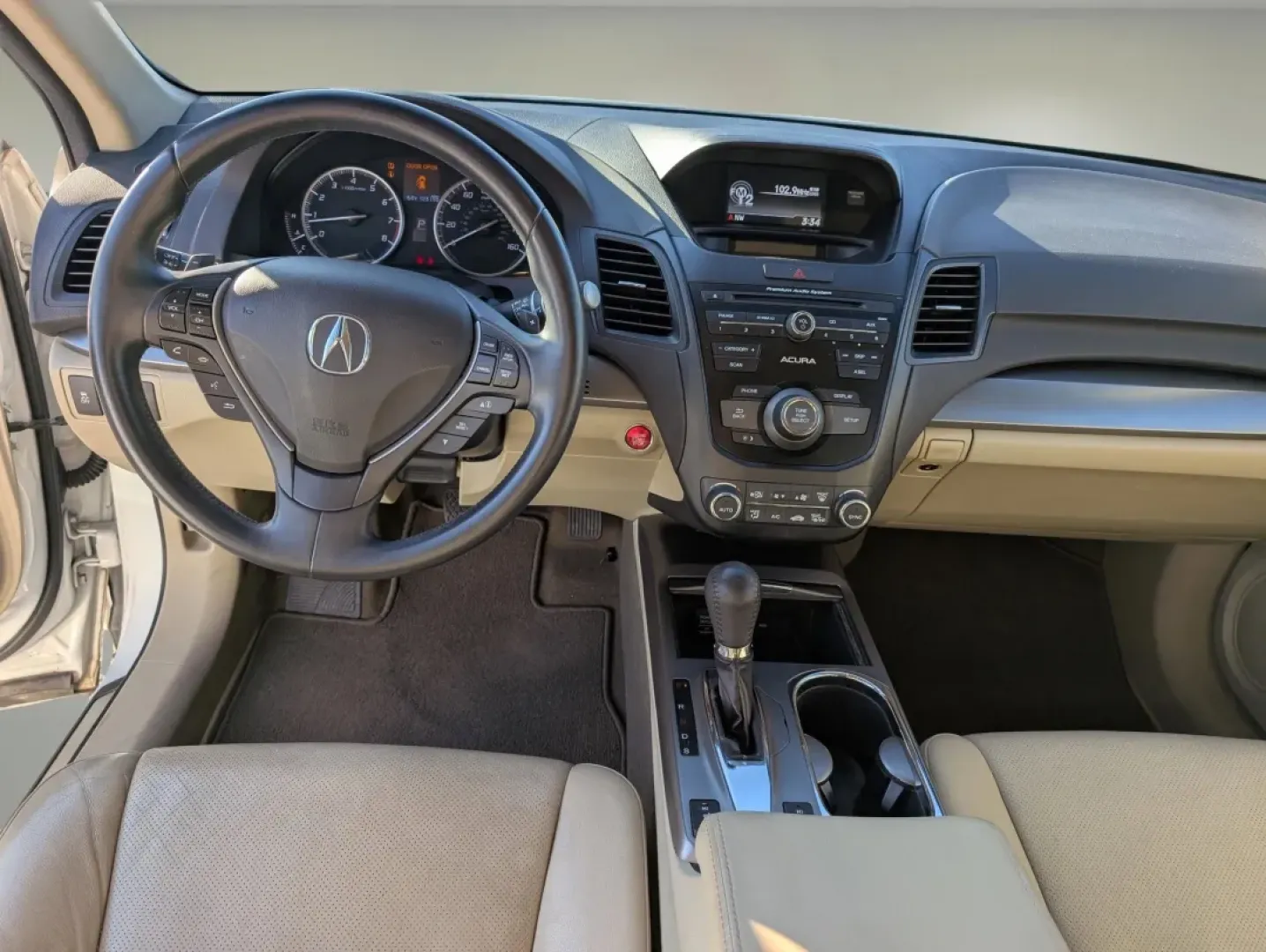 2014 Acura RDX (5J8TB3H34EL) with an Other engine, located at 7000 Northlake Connector, Columbus, GA, 31904, (706) 987-8085, 32.524975, -84.978134 - Are you in search of a reliable vehicle that can seamlessly enhance your daily commute while providing the comfort and style you deserve? Look no further! At Gils Auto in Phenix City, AL, we are thrilled to present a stunning 2014 Acura RDX that perfectly combines luxury, versatility, and practicali - Photo#11