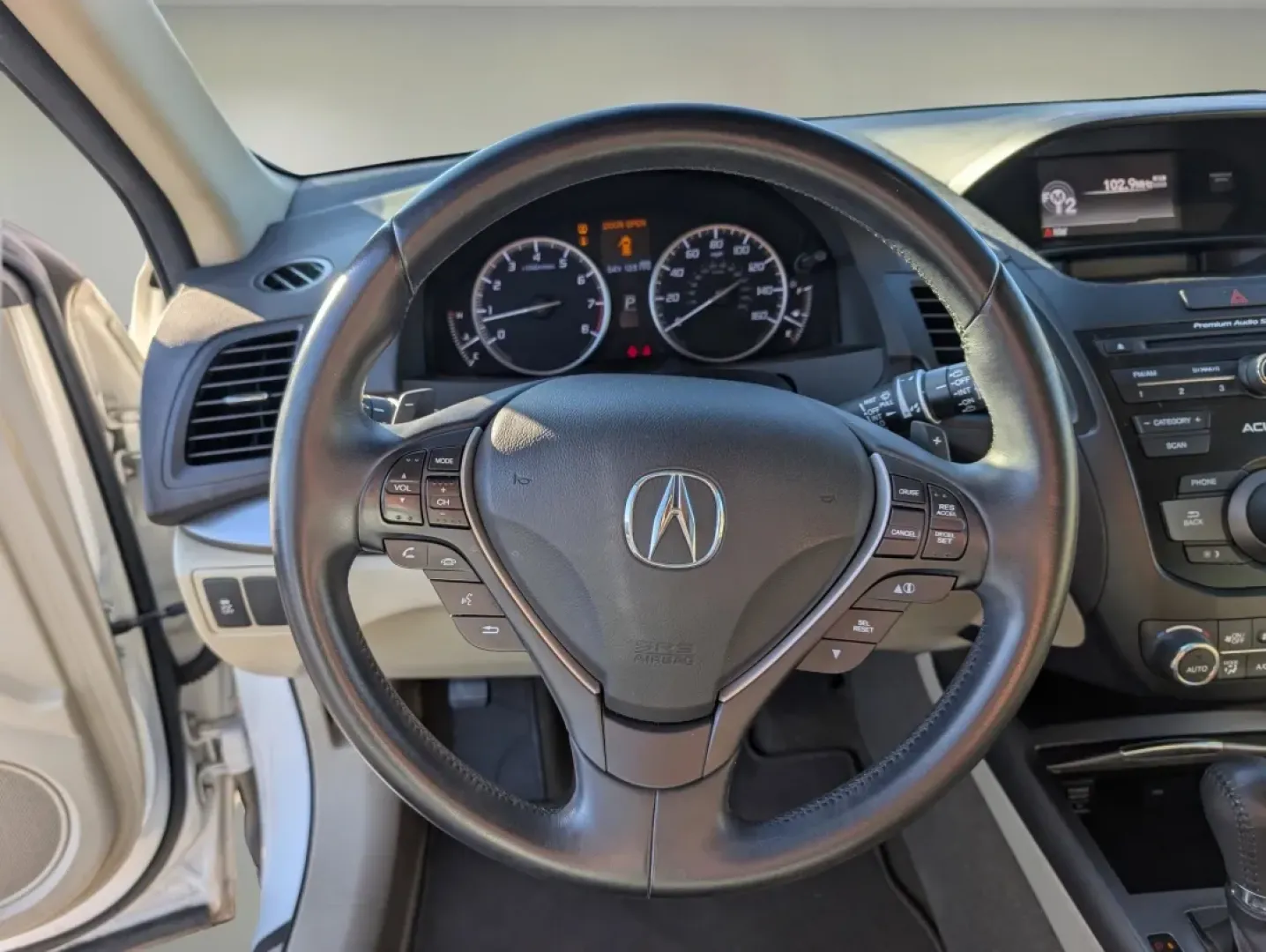 2014 Acura RDX (5J8TB3H34EL) with an Other engine, located at 7000 Northlake Connector, Columbus, GA, 31904, (706) 987-8085, 32.524975, -84.978134 - Are you in search of a reliable vehicle that can seamlessly enhance your daily commute while providing the comfort and style you deserve? Look no further! At Gils Auto in Phenix City, AL, we are thrilled to present a stunning 2014 Acura RDX that perfectly combines luxury, versatility, and practicali - Photo#14