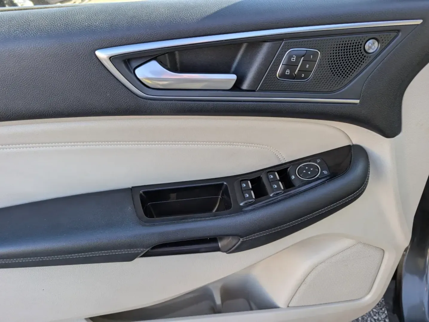 2019 Ford Edge Titanium (2FMPK3K9XKB) with an Other engine, located at 3959 U.S. 80 W, Phenix City, AL, 36870, (334) 297-4885, 32.469296, -85.135185 - **Conquer Life's Journeys with the 2019 Ford Edge Titanium SUV from Gils Auto in Phenix City!**<br /> <br /> Are you ready to elevate your daily drive? Whether you're commuting to work, taking the kids to soccer practice, or planning your next family road trip, the 2019 Ford Edge Titanium is the ver - Photo#8