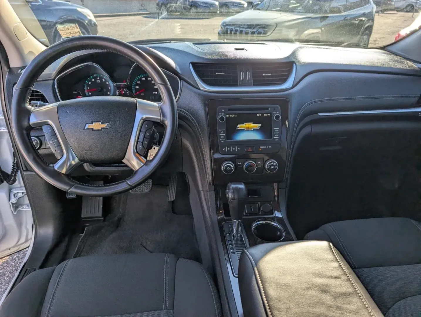 2016 /Ebony Chevrolet Traverse LT (1GNKRGKD6GJ) with an Other engine, located at 3959 U.S. 80 W, Phenix City, AL, 36870, (334) 297-4885, 32.469296, -85.135185 - 2016 Chevrolet Traverse LT - Photo#12