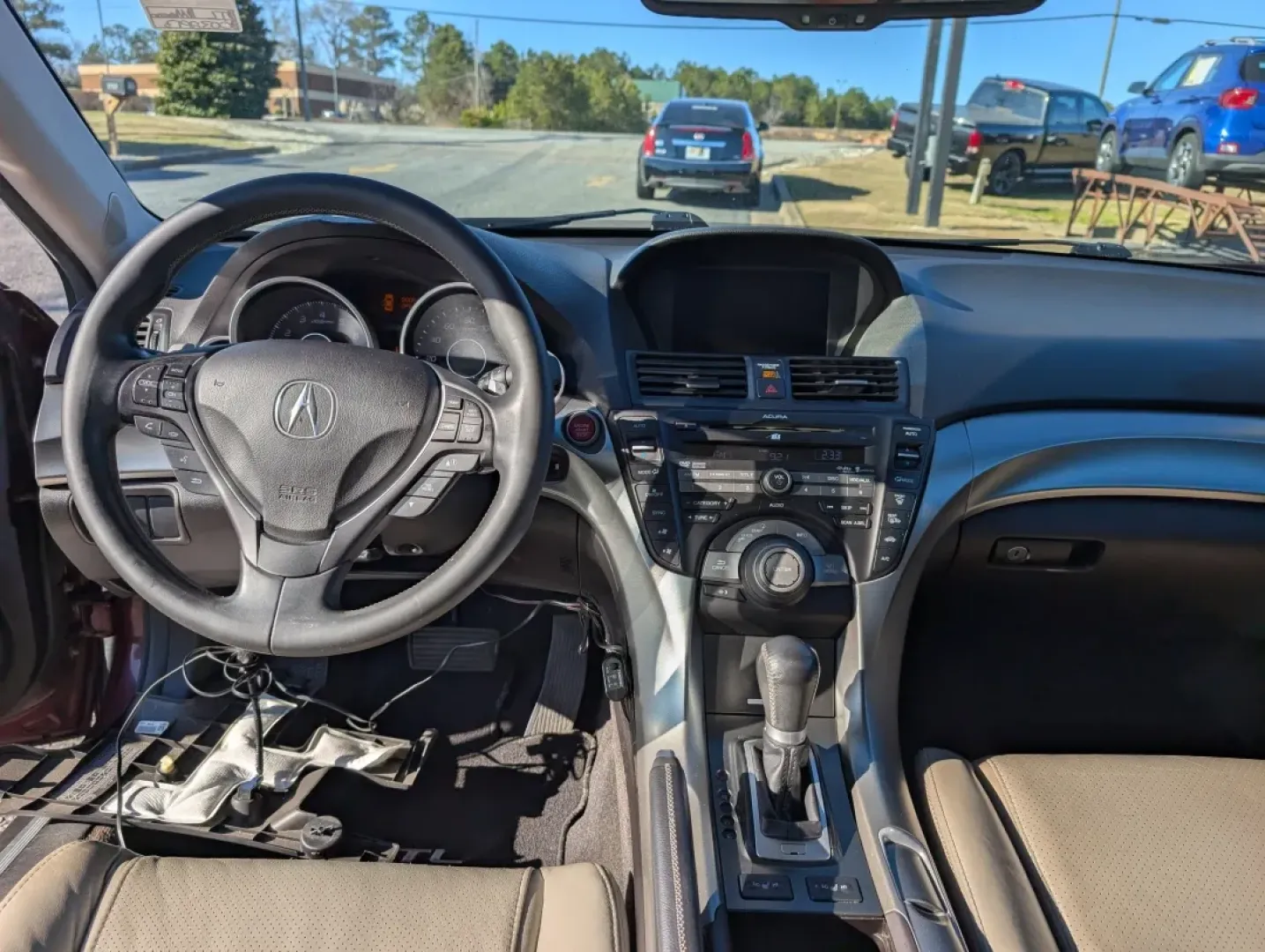 2010 Acura TL Tech Auto (19UUA9F53AA) with an Other engine, located at 3959 U.S. 80 W, Phenix City, AL, 36870, (334) 297-4885, 32.469296, -85.135185 - If you're on the lookout for a reliable, stylish sedan that perfectly balances comfort and performance, the 2010 Acura TL Tech Auto is an ideal choice for your daily commute or weekend adventures. This luxurious all-wheel-drive vehicle is designed for both the budget-conscious buyer and those seekin - Photo#11