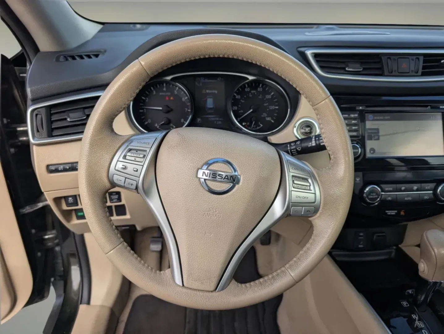 2015 /Almond Nissan Rogue SL (5N1AT2MT9FC) with an Other engine, located at 1430 Gateway Drive, Opelika, AL, 36801, (334) 239-0944, 32.637871, -85.409790 - **Explore Adventure and Comfort with the 2015 Nissan Rogue SL Perfect for Every Lifestyle!**<br /> <br /> Are you ready to elevate your daily drives or embark on unforgettable family road trips? The 2015 Nissan Rogue SL, available now at Gil's - Hwy 80 in Phenix City, AL, is the versatile SUV desig - Photo#15