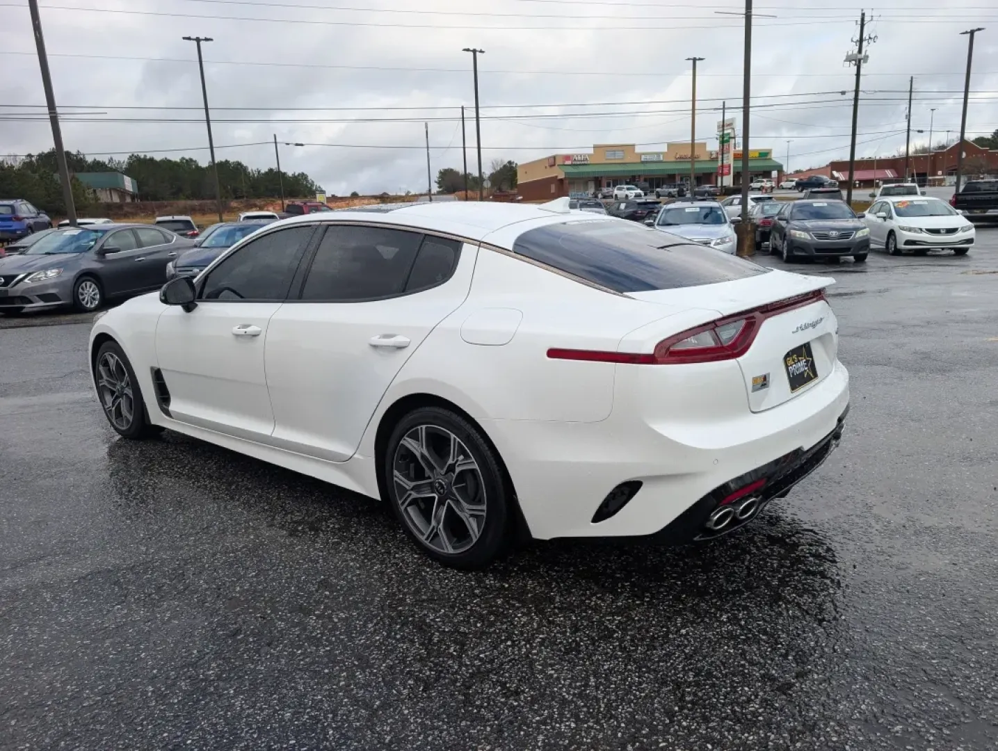 2020 /Black Kia Stinger GT-Line (KNAE15LA6L6) with an Other engine, located at 3959 U.S. 80 W, Phenix City, AL, 36870, (334) 297-4885, 32.469296, -85.135185 - Are you ready to elevate your driving experience? Imagine cruising through Phenix City in a sleek 2020 Kia Stinger GT-Line, perfect for weekend getaways or daily commutes. With a stunning Snow White Pearl exterior and luxurious black leather interior, this sedan embodies sophistication and performan - Photo#6