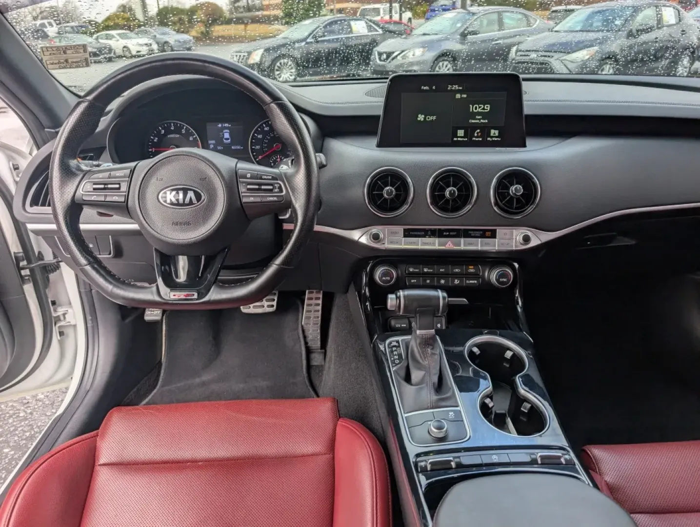 2020 /Black Kia Stinger GT-Line (KNAE15LA6L6) with an Other engine, located at 3959 U.S. 80 W, Phenix City, AL, 36870, (334) 297-4885, 32.469296, -85.135185 - Are you ready to elevate your driving experience? Imagine cruising through Phenix City in a sleek 2020 Kia Stinger GT-Line, perfect for weekend getaways or daily commutes. With a stunning Snow White Pearl exterior and luxurious black leather interior, this sedan embodies sophistication and performan - Photo#11
