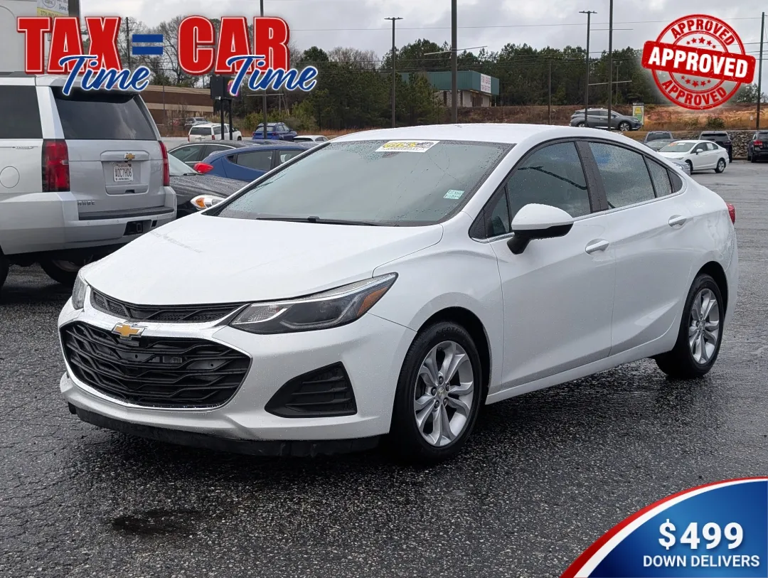 photo of 2019 Chevrolet Cruze LT