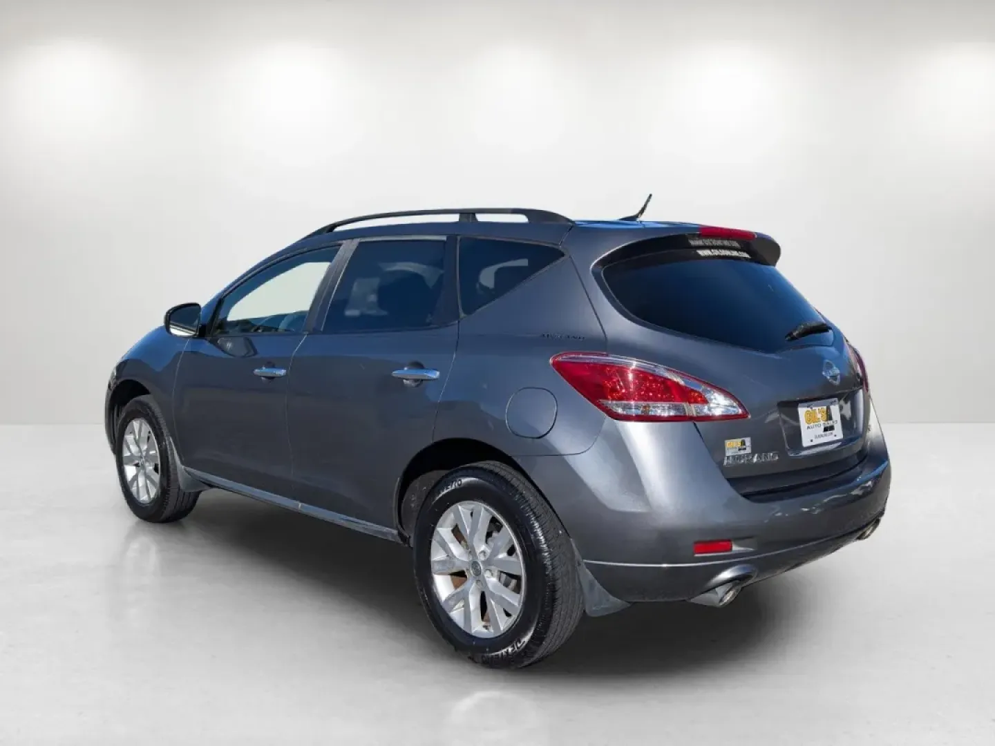 2014 /Black Nissan Murano SL (JN8AZ1MU6EW) with an Other engine, located at 5115 14th Ave., Columbus, GA, 31904, (706) 323-0345, 32.511494, -84.971046 - Discover the perfect blend of elegance and functionality with our 2014 Nissan Murano SL, now available at Gils Auto in Phenix City, AL. This stunning SUV is not just a vehicle; it's a dynamic lifestyle choice for those who crave adventure without sacrificing comfort. Whether you're embarking on fami - Photo#6