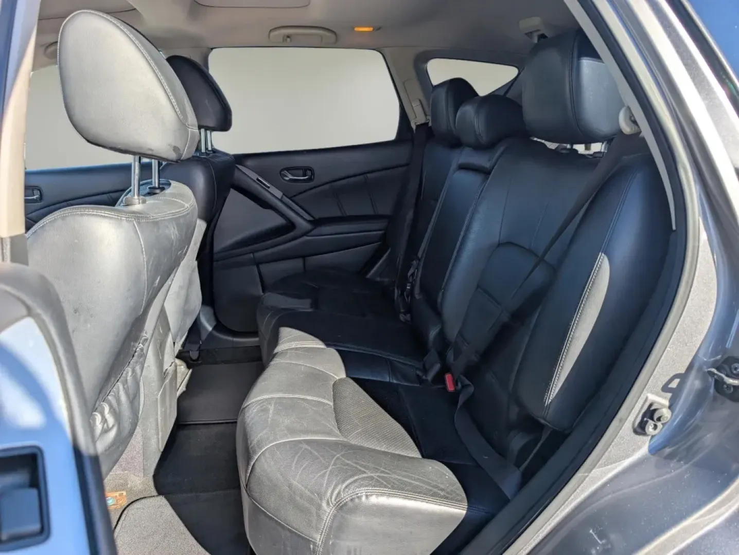 2014 /Black Nissan Murano SL (JN8AZ1MU6EW) with an Other engine, located at 5115 14th Ave., Columbus, GA, 31904, (706) 323-0345, 32.511494, -84.971046 - Discover the perfect blend of elegance and functionality with our 2014 Nissan Murano SL, now available at Gils Auto in Phenix City, AL. This stunning SUV is not just a vehicle; it's a dynamic lifestyle choice for those who crave adventure without sacrificing comfort. Whether you're embarking on fami - Photo#10