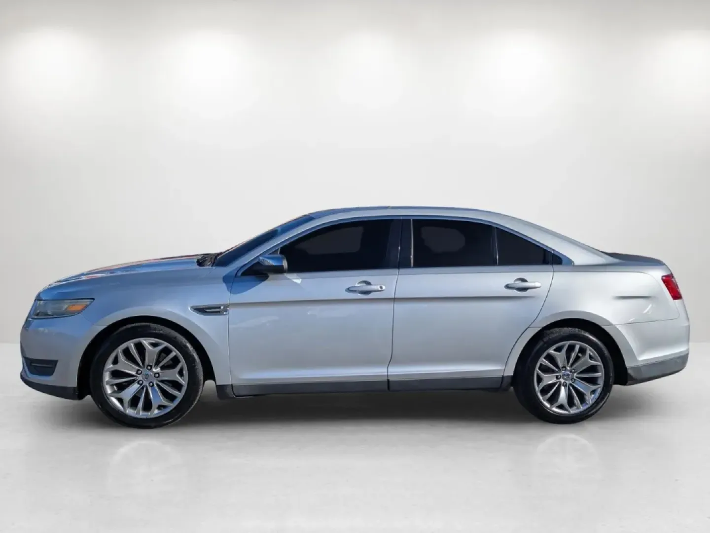 2013 Ford Taurus Limited (1FAHP2F80DG) with an Other engine, located at 5115 14th Ave., Columbus, GA, 31904, (706) 323-0345, 32.511494, -84.971046 - **Elevate Your Daily Drive with the 2013 Ford Taurus Limited at Gils Auto!**<br /> <br /> Are you searching for a reliable sedan that blends comfort and style for your daily commute or family outings? Look no further! At Gils Auto, located at 3959 U.S. 80 W, Phenix City, AL 36870, we proudly offer t - Photo#7