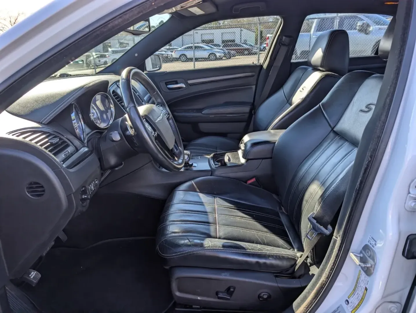 2014 Bright White Clearcoat /Black Chrysler 300 300S (2C3CCABG5EH) with an Other engine, located at 3959 U.S. 80 W, Phenix City, AL, 36870, (334) 297-4885, 32.469296, -85.135185 - 2014 Chrysler 300 300S - Photo#9