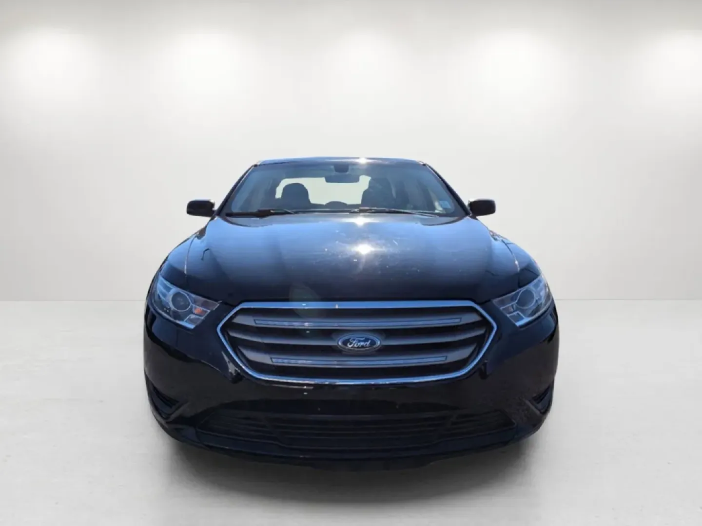 2017 Ford Taurus SE (1FAHP2D81HG) with an Other engine, located at 5115 14th Ave., Columbus, GA, 31904, (706) 323-0345, 32.511494, -84.971046 - **Elevate Your Driving Experience with a 2017 Ford Taurus SE from Gils Auto - Columbus #2!**<br /> <br /> If you're seeking a reliable sedan that perfectly fits your lifestyle, look no further than the 2017 Ford Taurus SE available at Gils Auto - Columbus #2. Whether you're navigating the bustling s - Photo#1