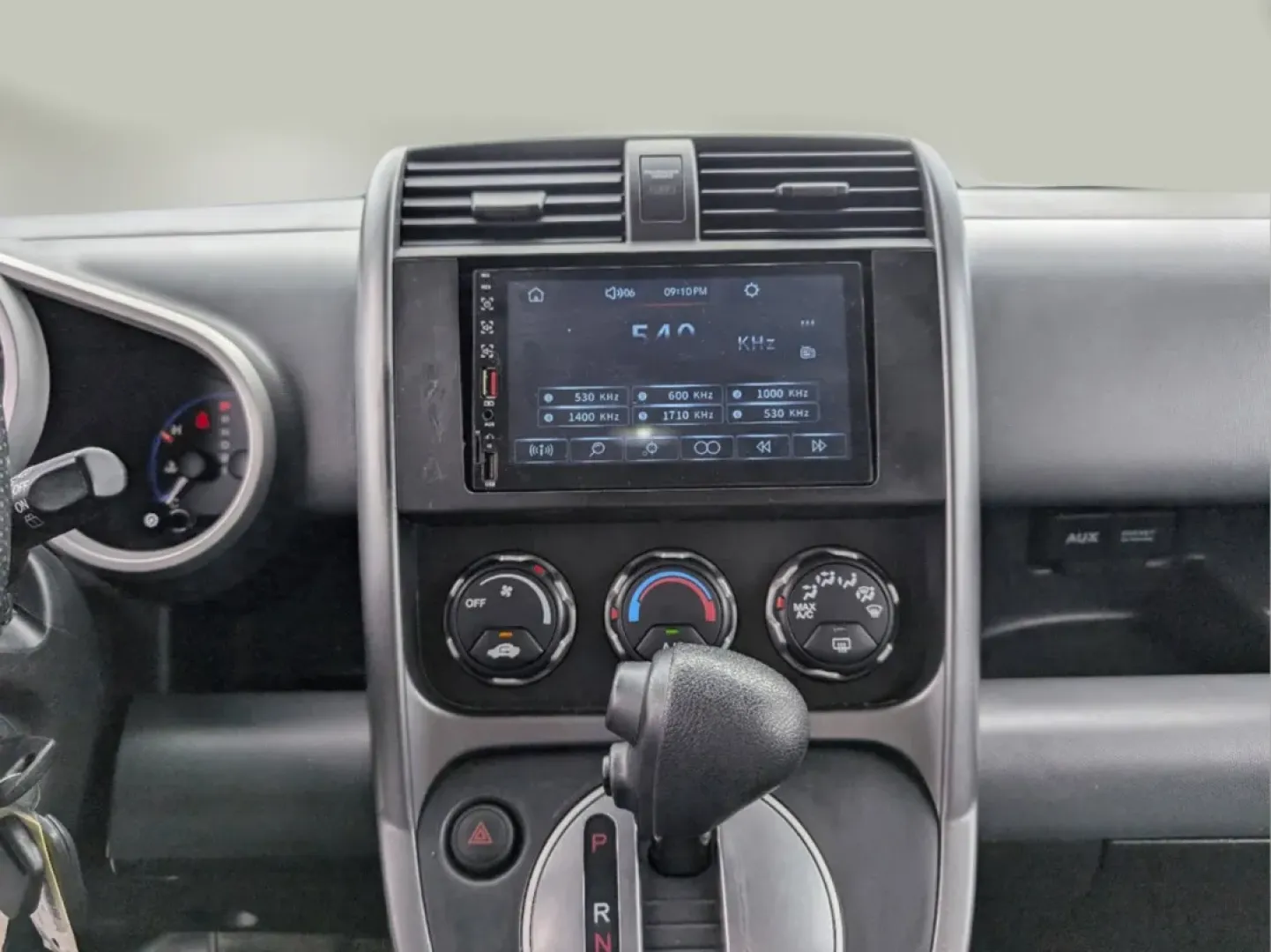 2008 Honda Element EX (5J6YH18788L) with an Other engine, located at 7000 Northlake Connector, Columbus, GA, 31904, (706) 987-8085, 32.524975, -84.978134 - **Adventure Awaits: Drive Home This 2008 Honda Element EX in Opelika, AL!**<br /> <br /> Are you ready to embrace life's adventures with a vehicle that perfectly combines style, versatility, and reliability? Meet the 2008 Honda Element EX, an SUV designed for those who crave the great outdoors or ne - Photo#11