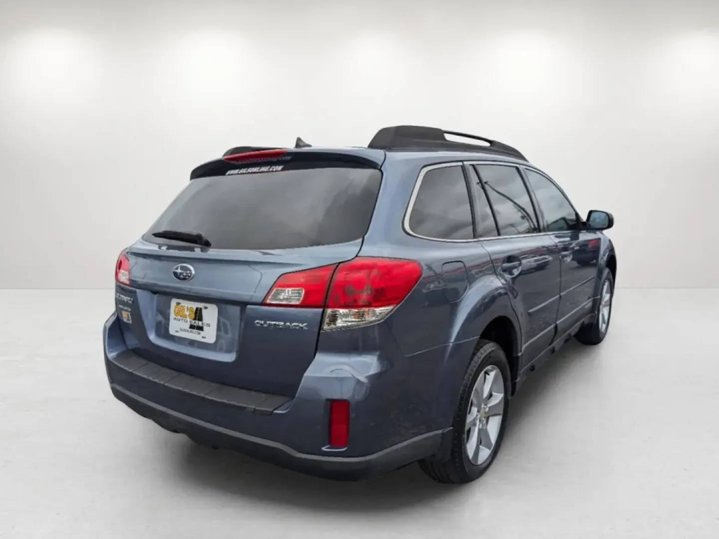 2014 /Warm Ivory Subaru Outback 2.5i Limited (4S4BRCLC0E3) with an Other engine, located at 521 Old Farm Lane Rd, Prattville, AL, 36066, (334) 325-1505, 32.482460, -86.416367 - Discover the perfect companion for your weekend adventures and family outings with this stunning 2014 Subaru Outback 2.5i Limited, now available at Gils Auto in Opelika, AL. Whether you're navigating the scenic routes of Lee County or heading out on a family road trip to nearby Chewacla State Park, - Photo#4