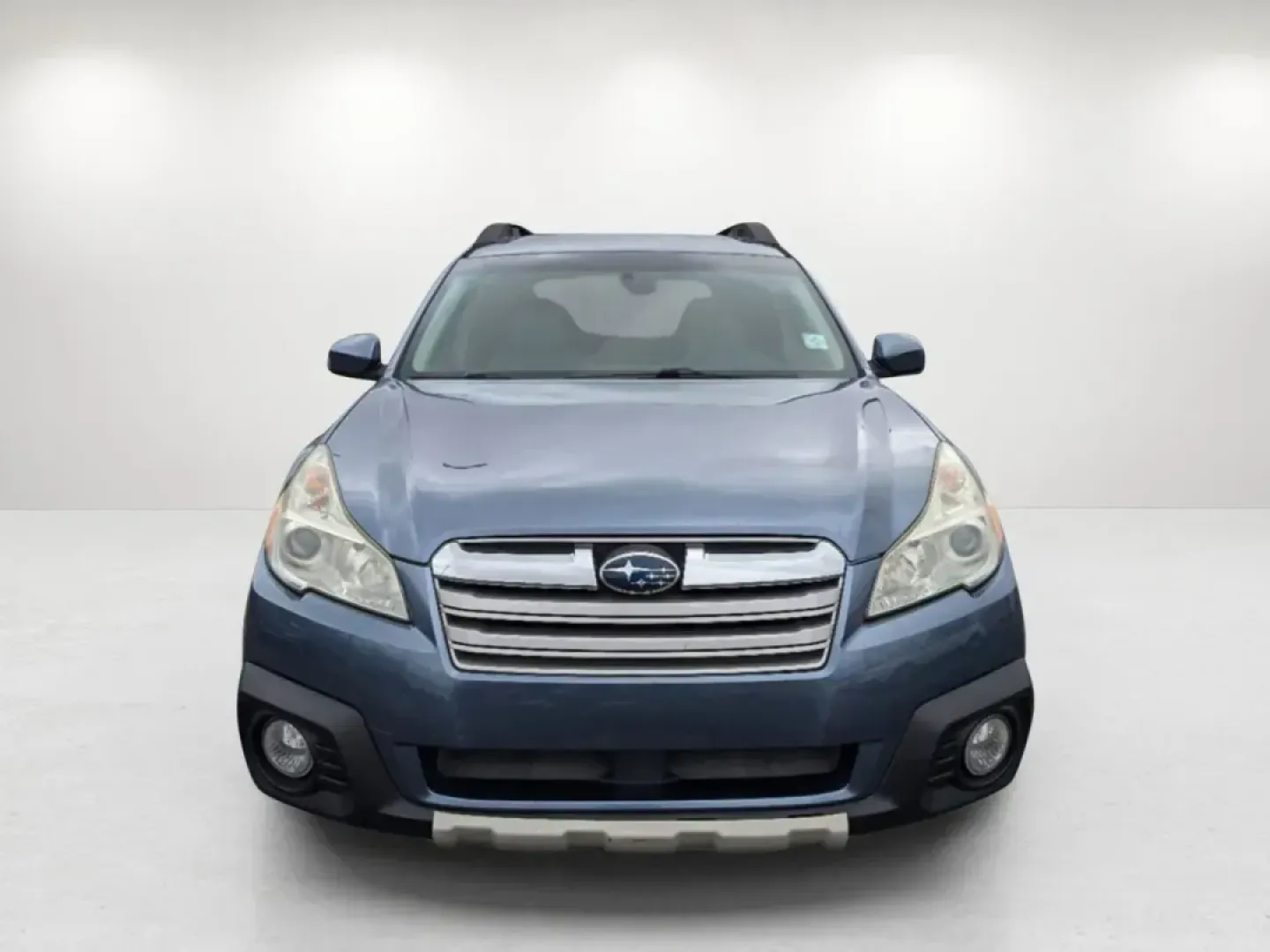 2014 /Warm Ivory Subaru Outback 2.5i Limited (4S4BRCLC0E3) with an Other engine, located at 1430 Gateway Drive, Opelika, AL, 36801, (334) 239-0944, 32.637871, -85.409790 - Discover the perfect companion for your weekend adventures and family outings with this stunning 2014 Subaru Outback 2.5i Limited, now available at Gils Auto in Opelika, AL. Whether you're navigating the scenic routes of Lee County or heading out on a family road trip to nearby Chewacla State Park, - Photo#1