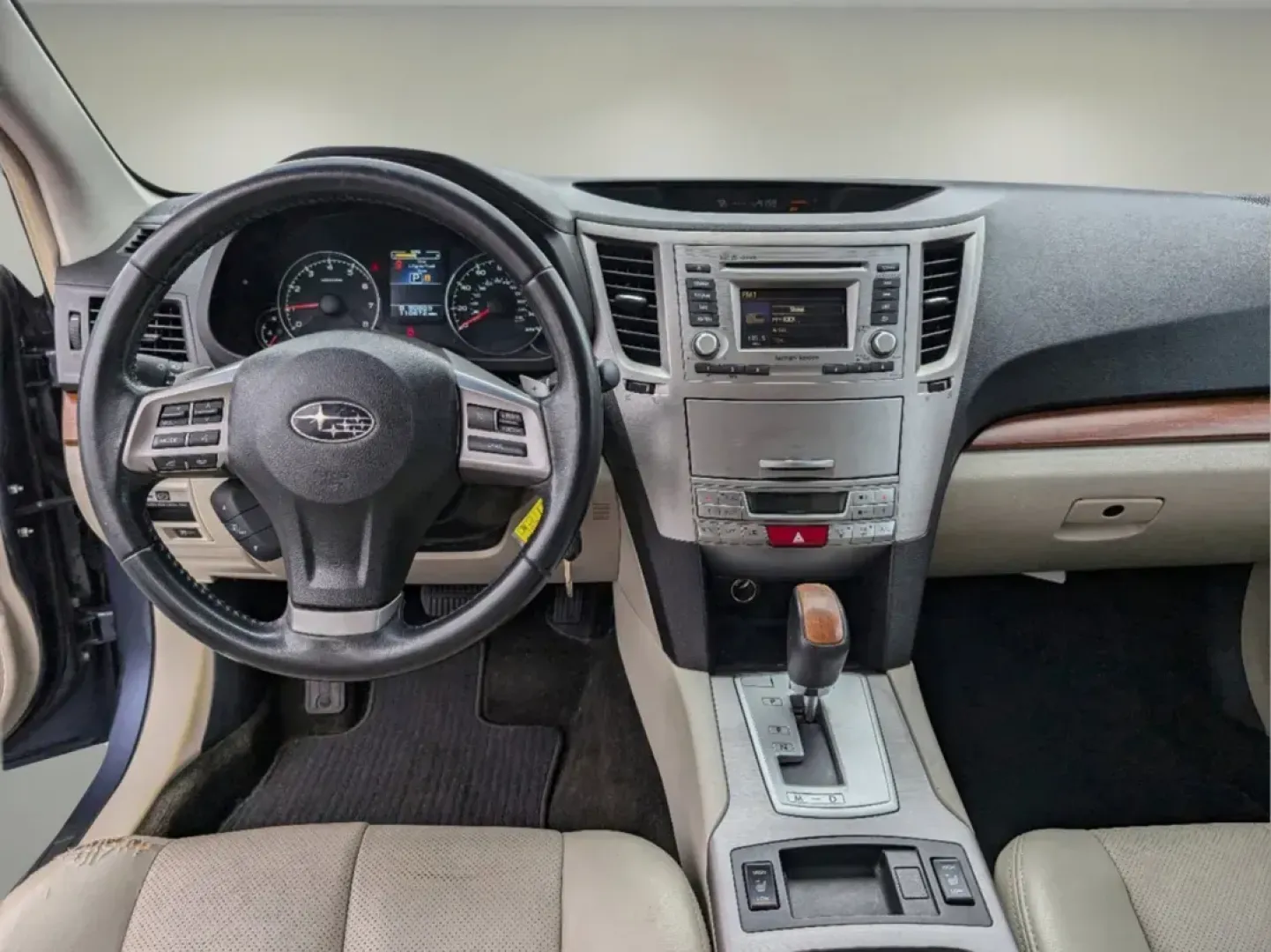 2014 /Warm Ivory Subaru Outback 2.5i Limited (4S4BRCLC0E3) with an Other engine, located at 1430 Gateway Drive, Opelika, AL, 36801, (334) 239-0944, 32.637871, -85.409790 - Discover the perfect companion for your weekend adventures and family outings with this stunning 2014 Subaru Outback 2.5i Limited, now available at Gils Auto in Opelika, AL. Whether you're navigating the scenic routes of Lee County or heading out on a family road trip to nearby Chewacla State Park, - Photo#11