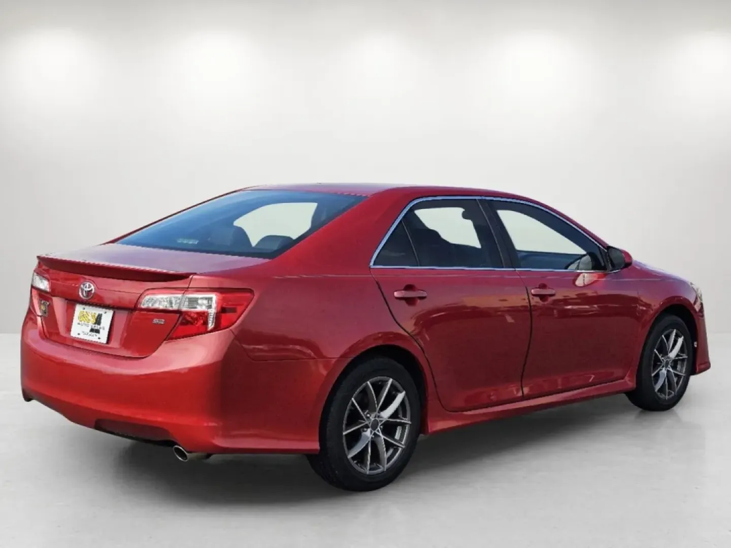 2012 Toyota Camry SE (4T1BF1FK5CU) with an Other engine, located at 521 Old Farm Lane Rd, Prattville, AL, 36066, (334) 325-1505, 32.482460, -86.416367 - **Drive in Style and Comfort with the 2012 Toyota Camry SE Perfect for Your Daily Adventures!**<br /> <br /> Are you looking for a reliable and stylish sedan that can effortlessly accommodate your everyday commute or weekend getaways? Look no further than this stunning 2012 Toyota Camry SE, now ava - Photo#4