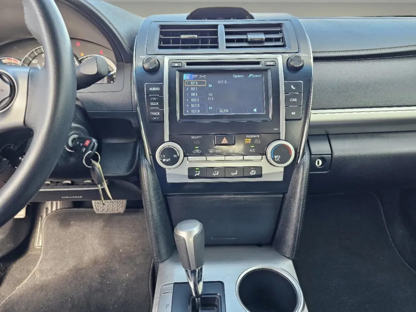 2012 Toyota Camry SE (4T1BF1FK5CU) with an Other engine, located at 521 Old Farm Lane Rd, Prattville, AL, 36066, (334) 325-1505, 32.482460, -86.416367 - **Drive in Style and Comfort with the 2012 Toyota Camry SE Perfect for Your Daily Adventures!**<br /> <br /> Are you looking for a reliable and stylish sedan that can effortlessly accommodate your everyday commute or weekend getaways? Look no further than this stunning 2012 Toyota Camry SE, now ava - Photo#12