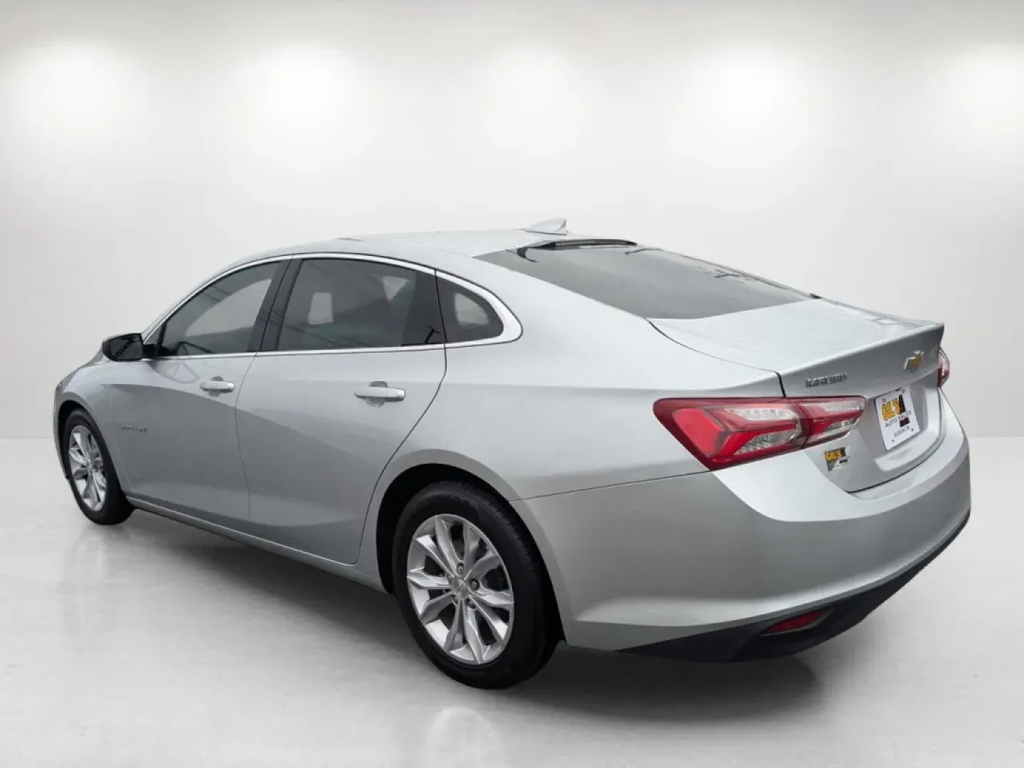 2022 /Jet Black Chevrolet Malibu LT (1G1ZD5ST9NF) with an Other engine, located at 7000 Northlake Connector, Columbus, GA, 31904, (706) 987-8085, 32.524975, -84.978134 - **Embrace the Journey with the 2022 Chevrolet Malibu LT Perfect for Everyday Adventures!**<br /> <br /> Are you searching for a versatile and stylish vehicle that fits seamlessly into your daily routine? Look no further than the 2022 Chevrolet Malibu LT, available now at Gils Auto in Phenix City, A - Photo#6