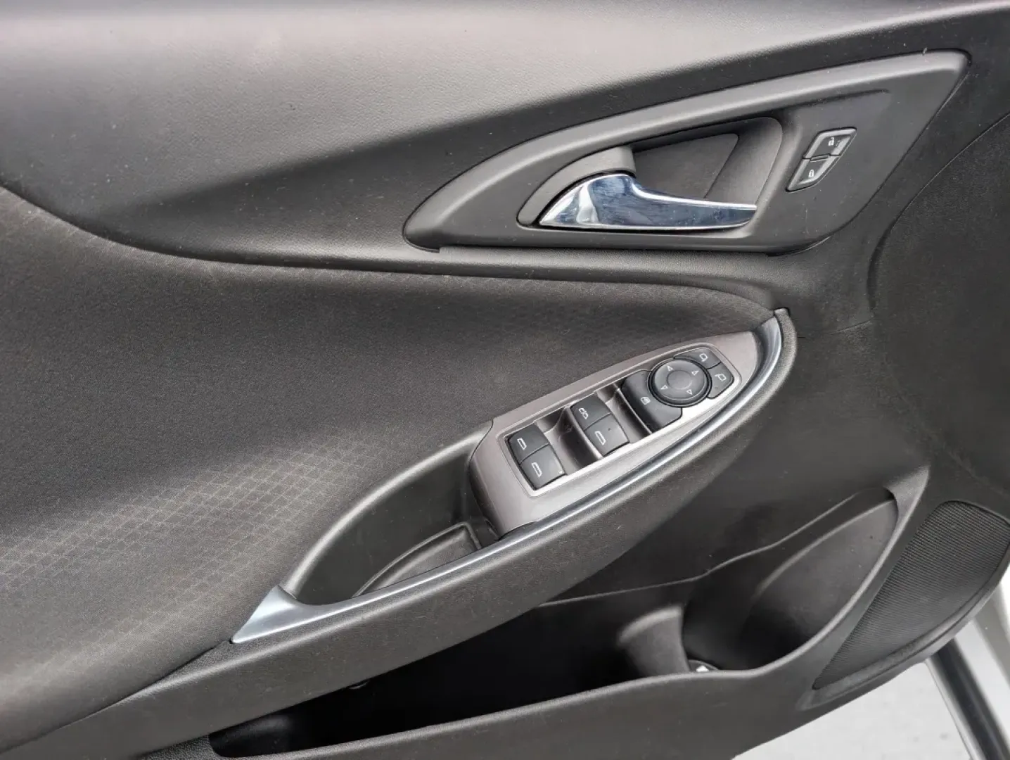 2022 /Jet Black Chevrolet Malibu LT (1G1ZD5ST9NF) with an Other engine, located at 7000 Northlake Connector, Columbus, GA, 31904, (706) 987-8085, 32.524975, -84.978134 - **Embrace the Journey with the 2022 Chevrolet Malibu LT Perfect for Everyday Adventures!**<br /> <br /> Are you searching for a versatile and stylish vehicle that fits seamlessly into your daily routine? Look no further than the 2022 Chevrolet Malibu LT, available now at Gils Auto in Phenix City, A - Photo#8