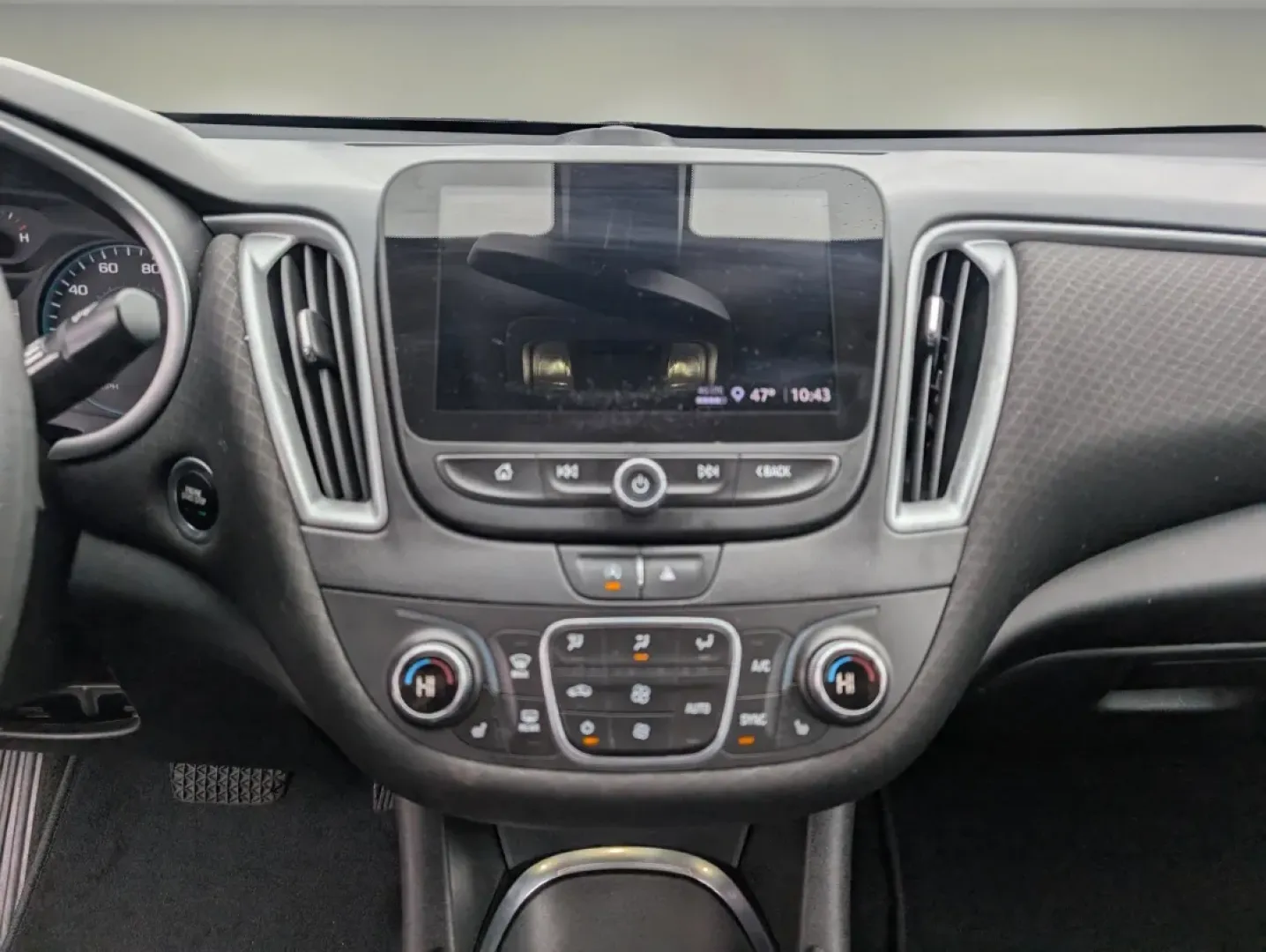 2022 /Jet Black Chevrolet Malibu LT (1G1ZD5ST9NF) with an Other engine, located at 7000 Northlake Connector, Columbus, GA, 31904, (706) 987-8085, 32.524975, -84.978134 - **Embrace the Journey with the 2022 Chevrolet Malibu LT Perfect for Everyday Adventures!**<br /> <br /> Are you searching for a versatile and stylish vehicle that fits seamlessly into your daily routine? Look no further than the 2022 Chevrolet Malibu LT, available now at Gils Auto in Phenix City, A - Photo#14